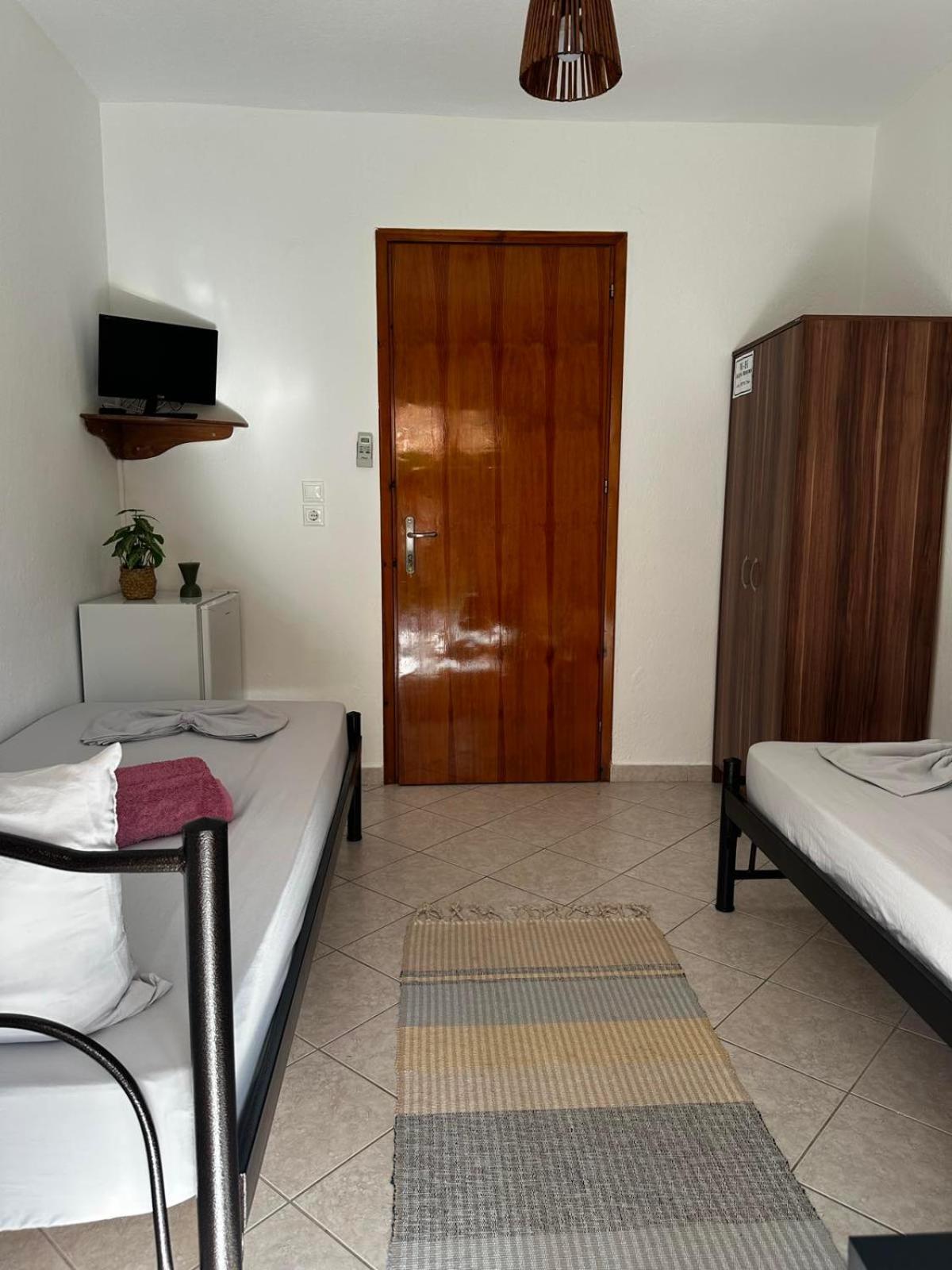 Elena Rooms-Apartments Asprovalta Extérieur photo