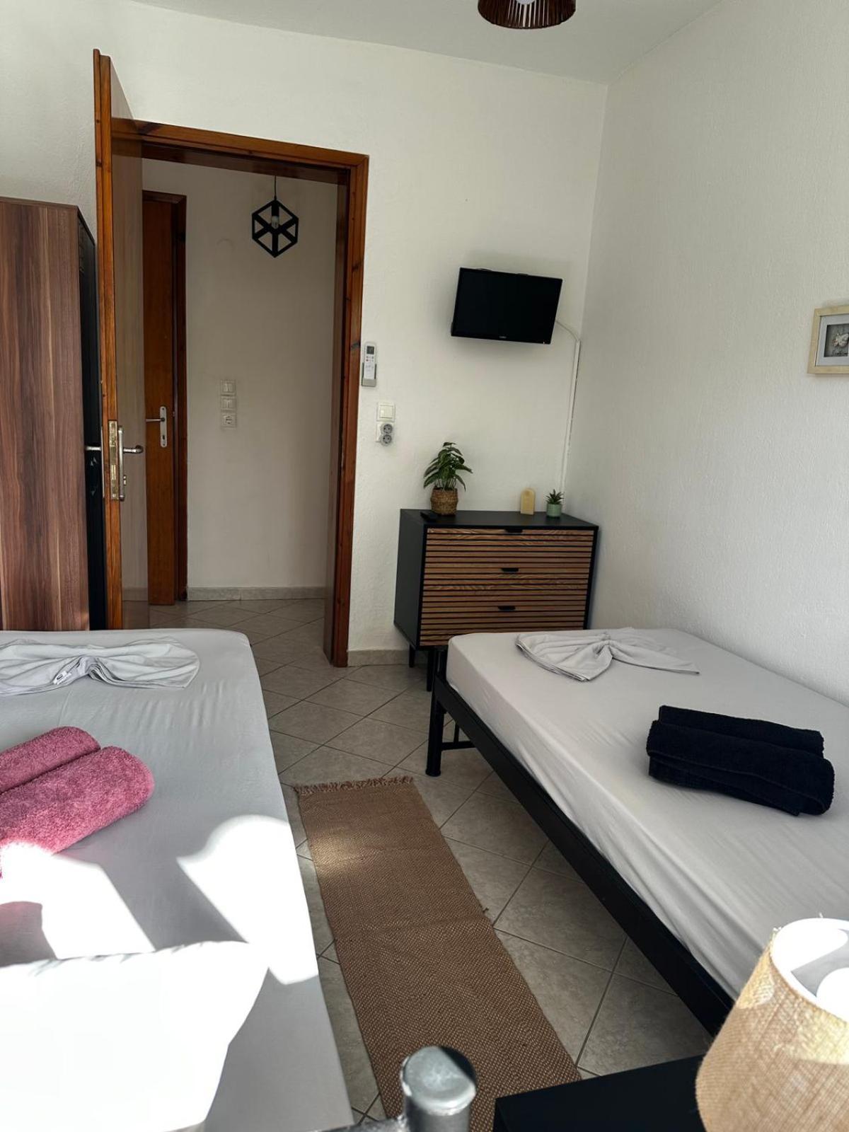 Elena Rooms-Apartments Asprovalta Extérieur photo