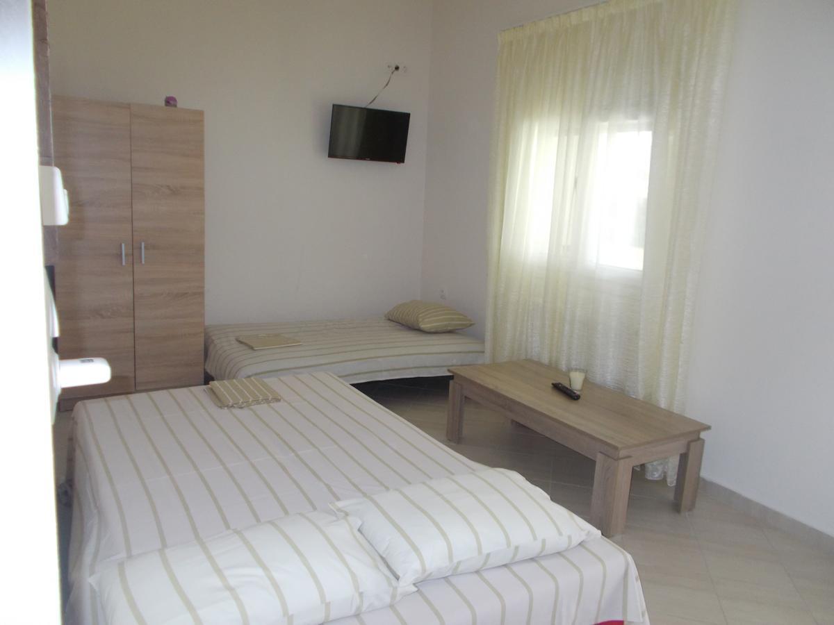 Elena Rooms-Apartments Asprovalta Extérieur photo